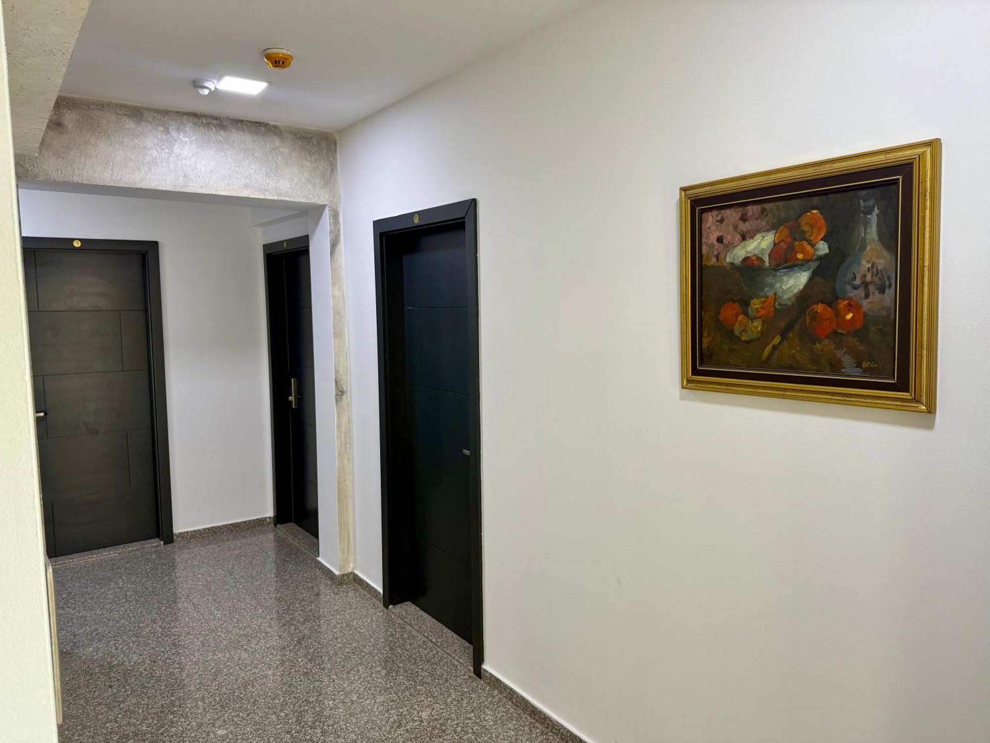 Villa Eleni Apartments สโกเปีย ภายนอก รูปภาพ